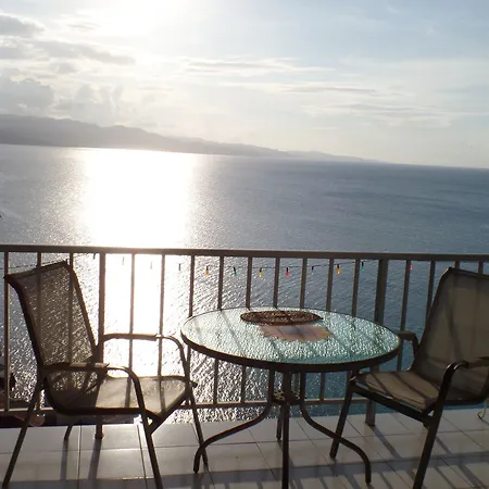 Coral Reef Beach Suite